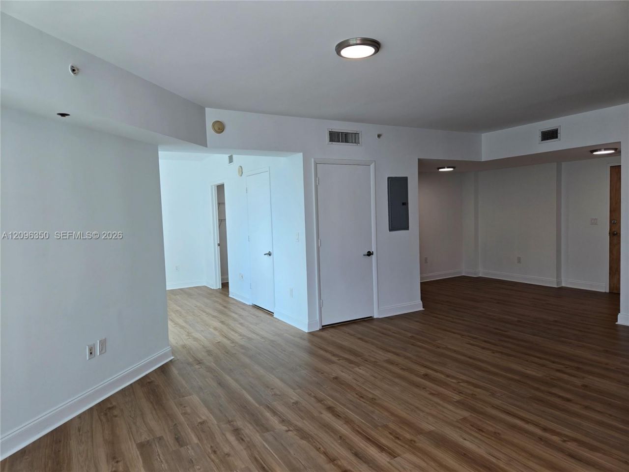350 S Miami Ave, Unit 3708, Miami, FL 33130 Photo