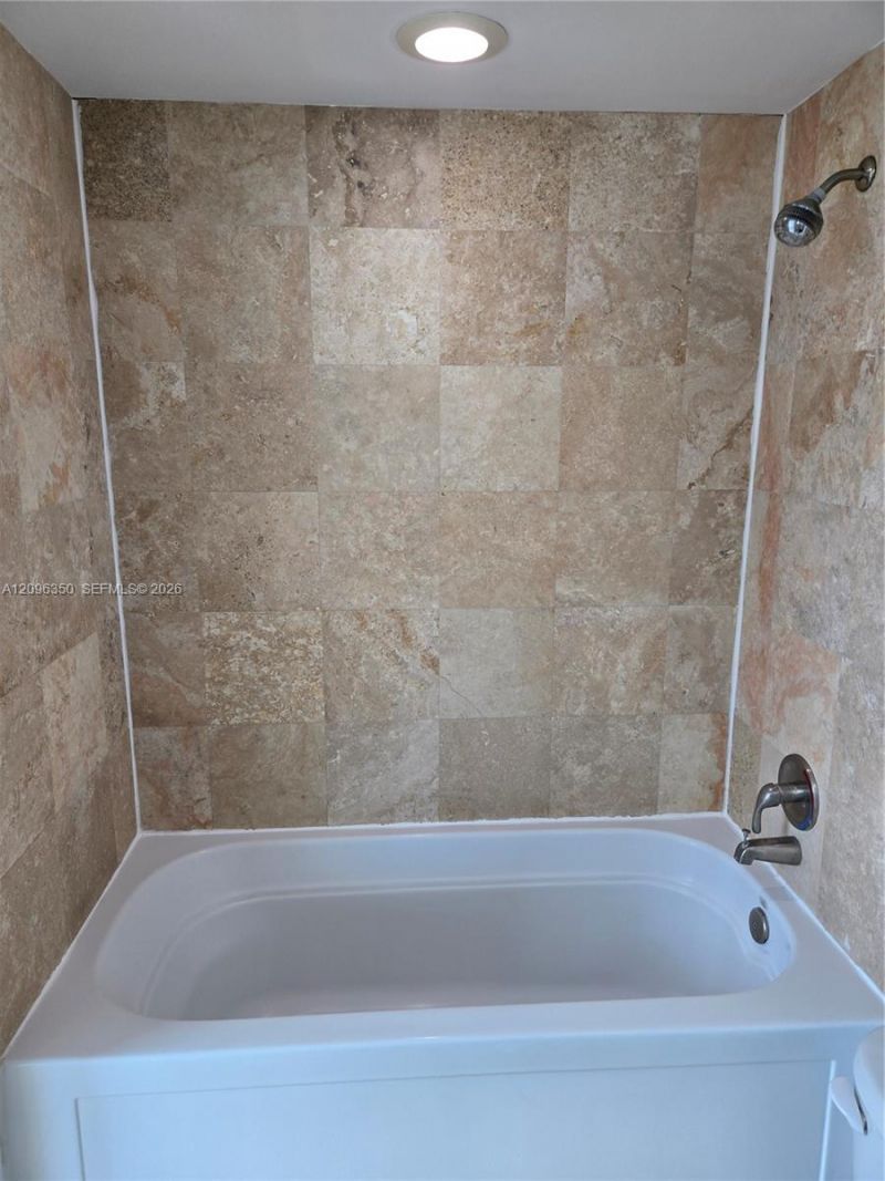 350 S Miami Ave, Unit 3708, Miami, FL 33130 Photo