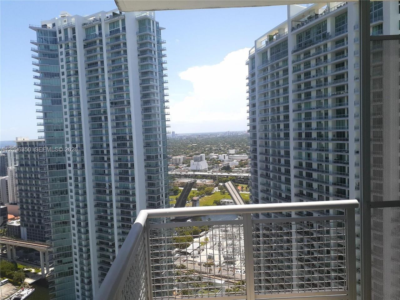 350 S Miami Ave, Unit 3708, Miami, FL 33130 Photo