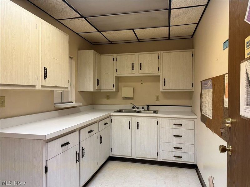 216 Public Road, Yorkville, OH 43971 Photo 7