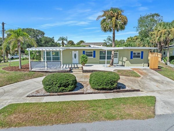 2001 N OLEANDER AVENUE , DAYTONA BEACH, FL 32118