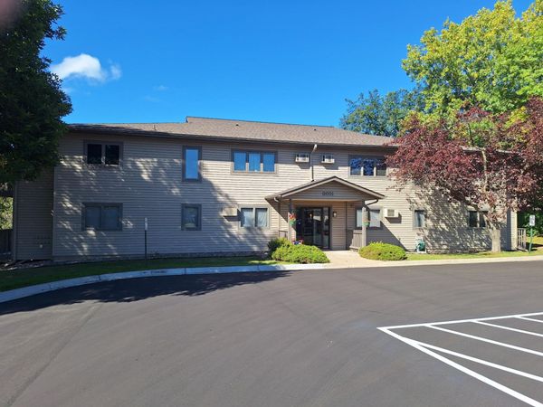6601 Buckley Circle , Unit 105, Inver Grove Heights, MN 55076