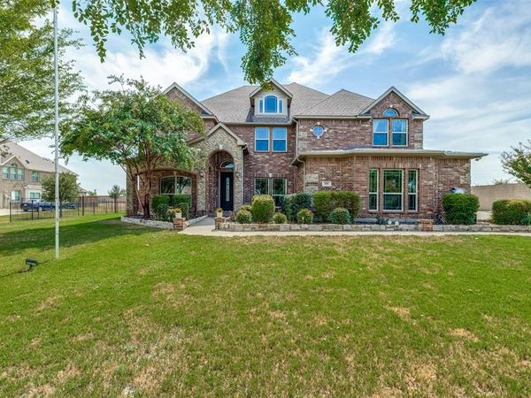 195 Las Colinas Trail, Cross Roads, TX 76227