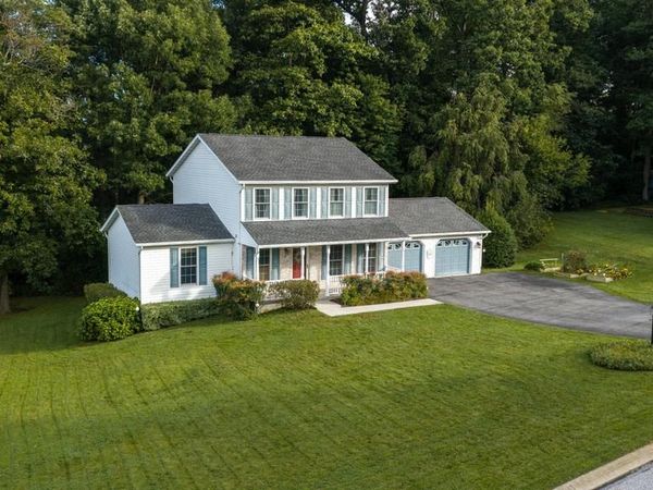 73 WOODLAND DRIVE, SHREWSBURY, PA 17361