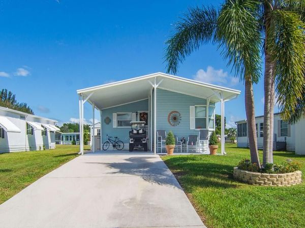 5 Oliva Road, Port St. Lucie, FL 34952