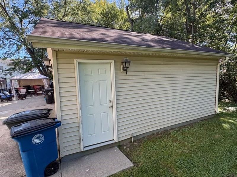 16200 Kollin Avenue, Cleveland, OH 44128 Photo 7