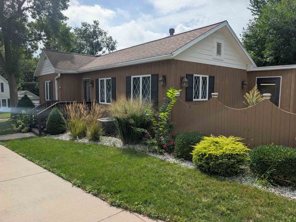 302 Maple Avenue, Clinton, WI 53525