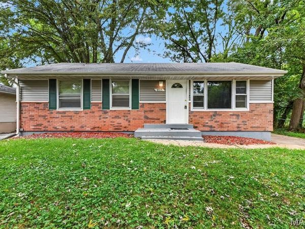 8513 Steve Avenue, Hazelwood, MO 63042