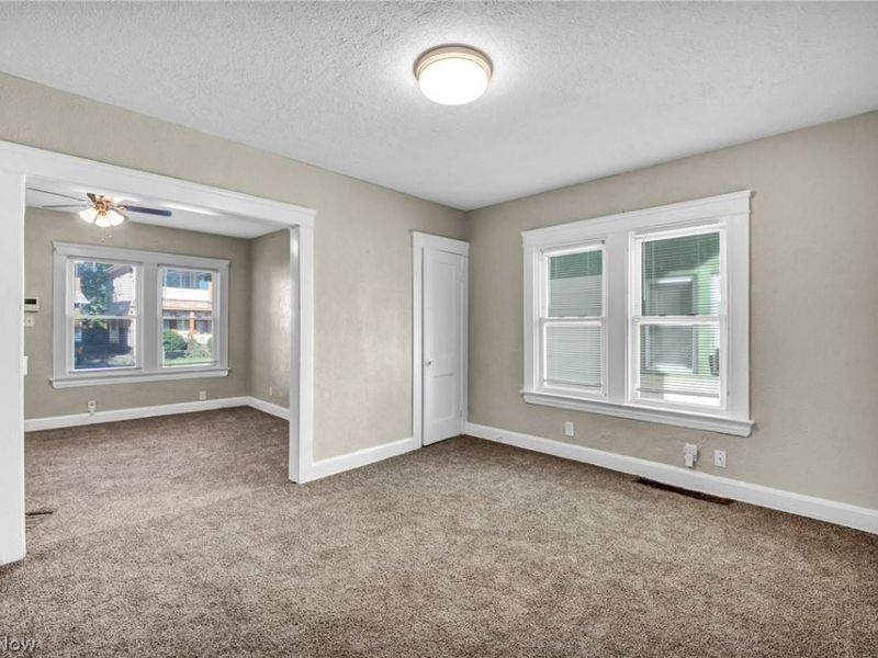 447 E 115 Street, Cleveland, OH 44108 Photo 19