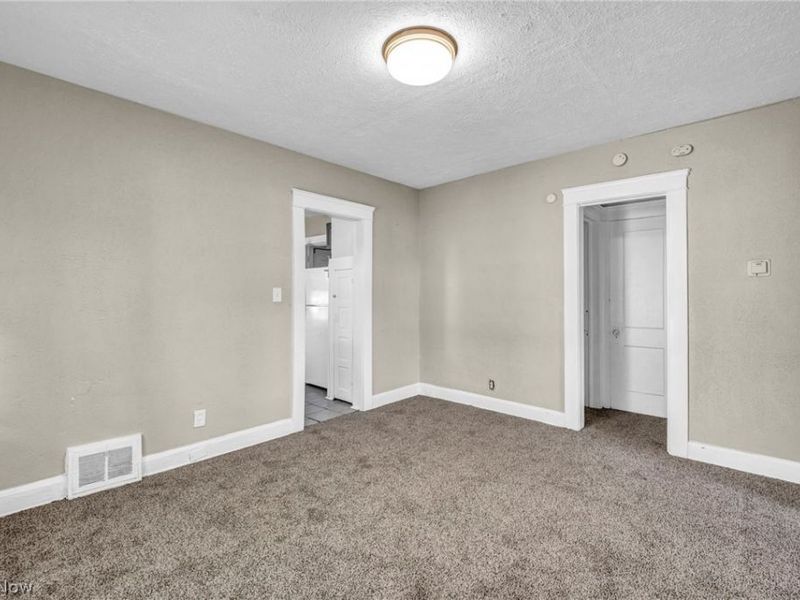447 E 115 Street, Cleveland, OH 44108 Photo 21