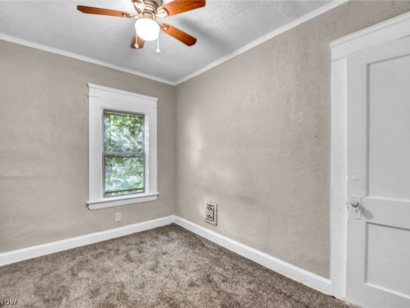 447 E 115 Street, Cleveland, OH 44108 Photo 26