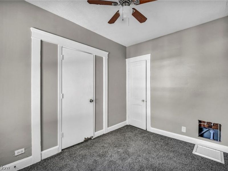 447 E 115 Street, Cleveland, OH 44108 Photo 33