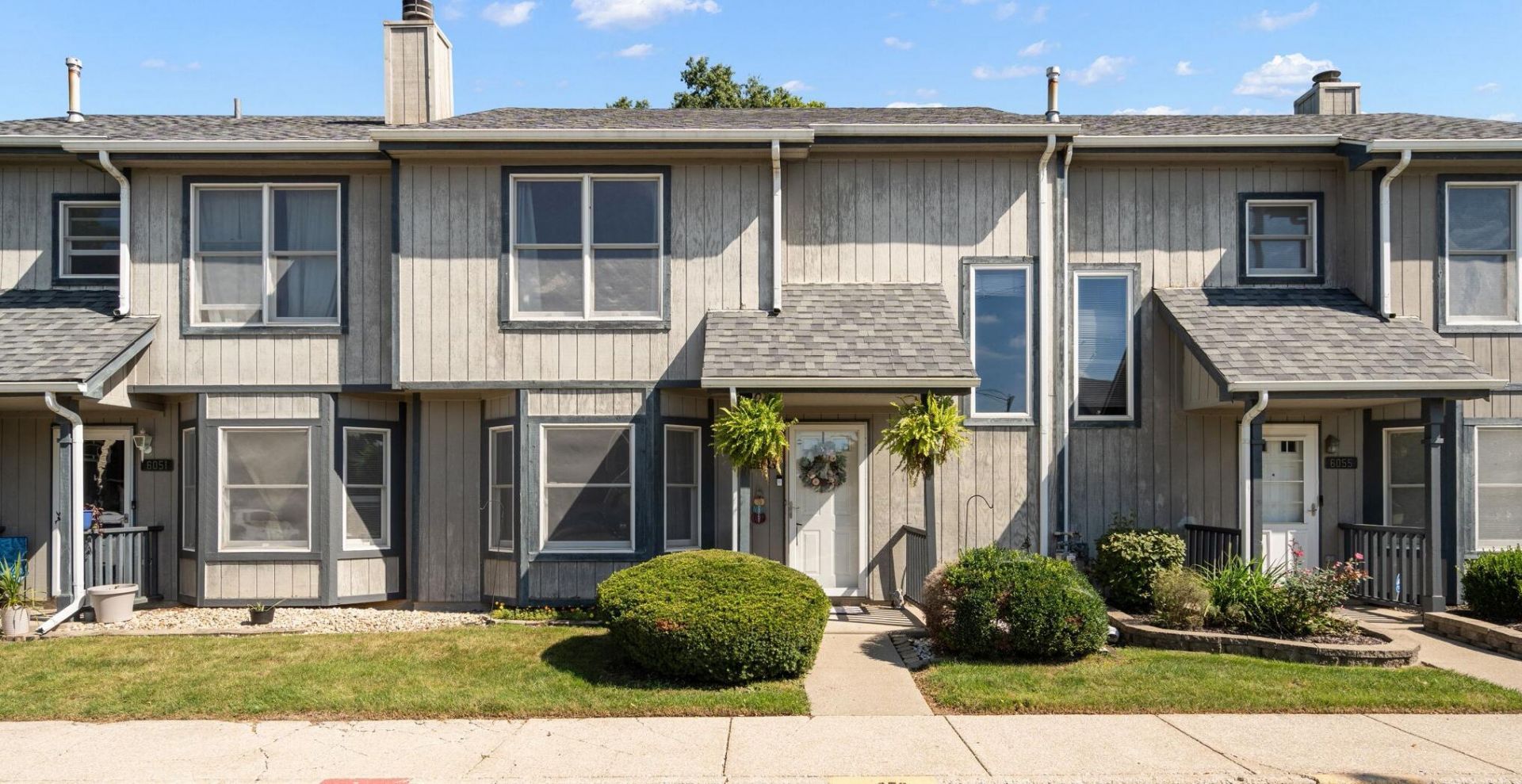 6053 Virginia Street, Merrillville, IN 46410 Main Photo