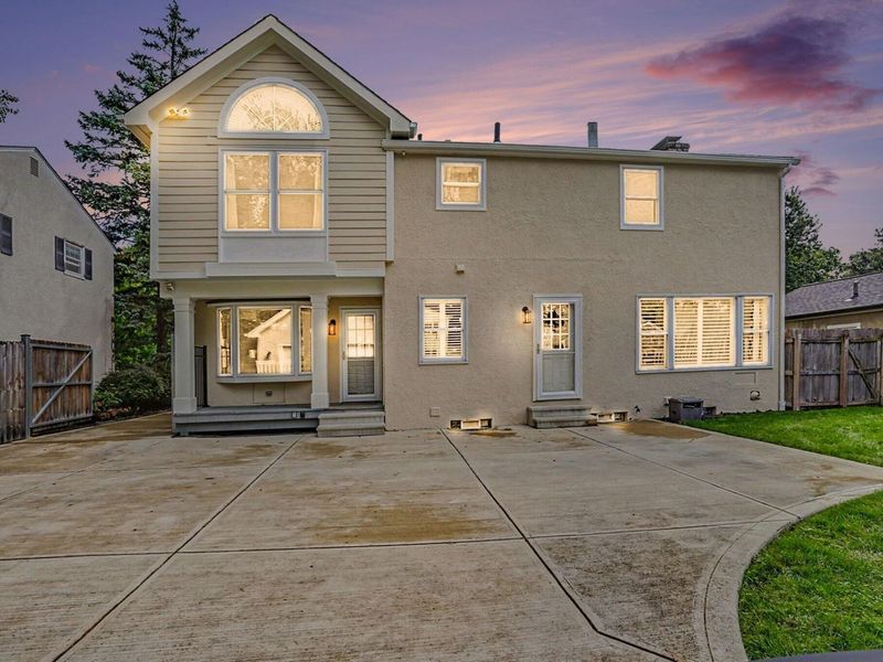 2553 Chester Road, Upper Arlington, OH 43221 Photo 3