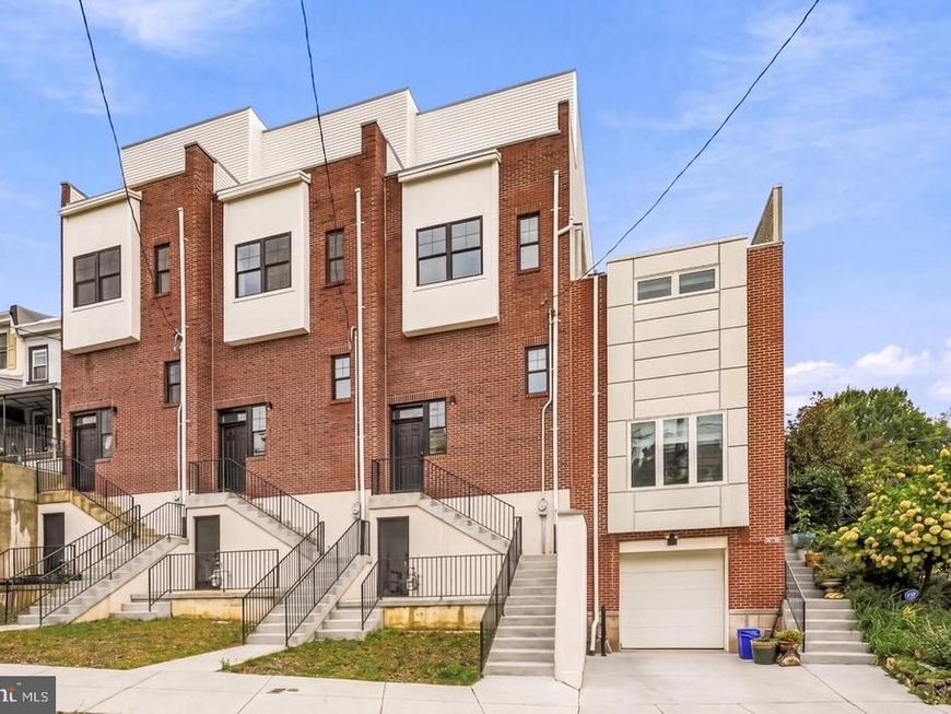 303b Fountain Street , Philadelphia, PA 19128 Main Photo