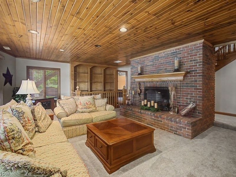 637 King Beach Drive, Howard, OH 43028 Photo 34