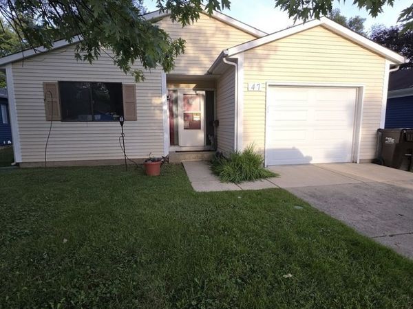 47 Woodbine Drive , Crystal Lake, IL 60014