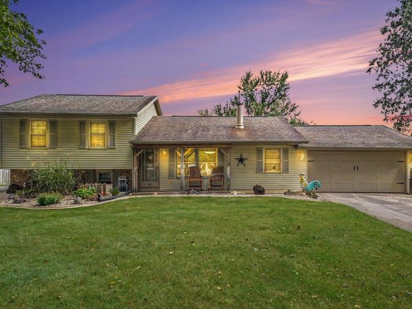29749 County Road 4, Elkhart, IN 46514