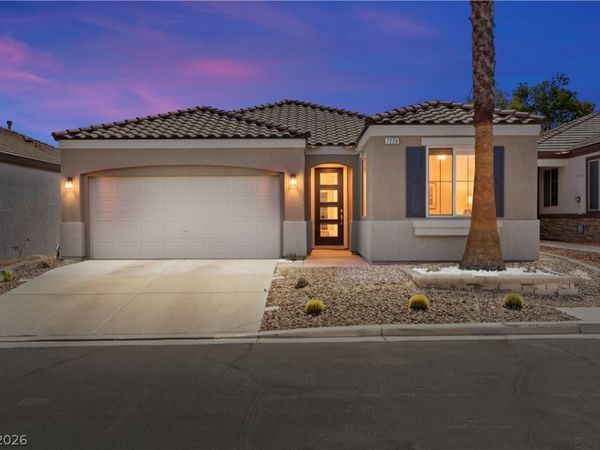7229 Fountain Village Avenue , Las Vegas, NV 89113
