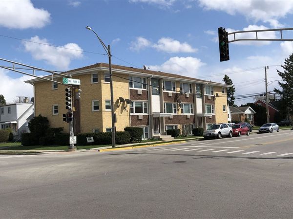 4385 N Oak Park Avenue , Unit 1-B, Harwood Heights, IL 60706
