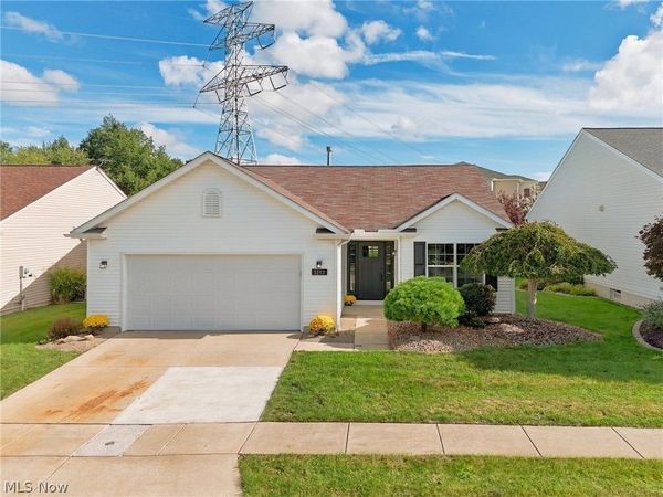3382 Coopers Trail , Lorain, OH 44053