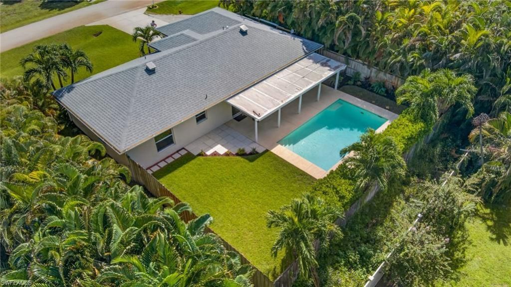 18502 Sunflower Rd, Fort Myers, FL 33967 Photo