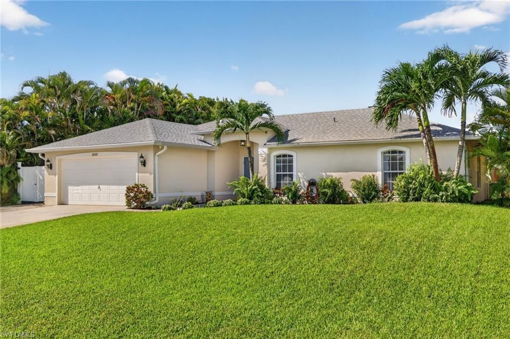 18502 Sunflower Rd, Fort Myers, FL 33967 Photo
