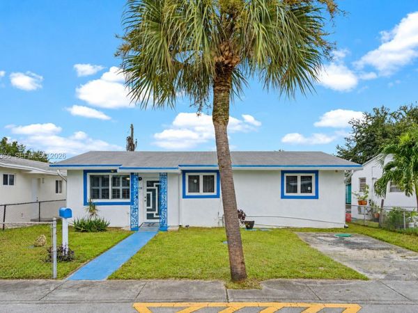 1409 NE 152nd St , North Miami Beach, FL 33162