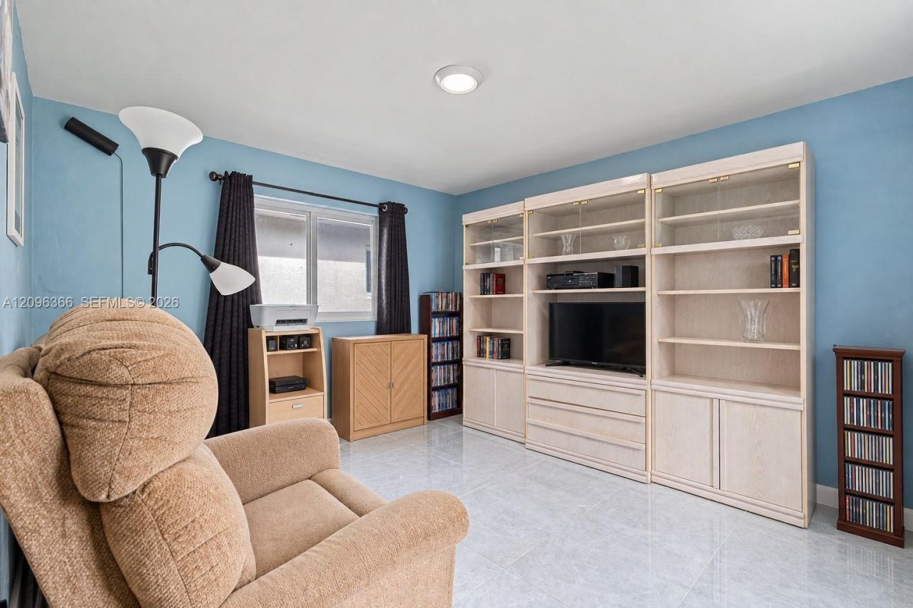 1409 NE 152nd St , North Miami Beach, FL 33162 Photo