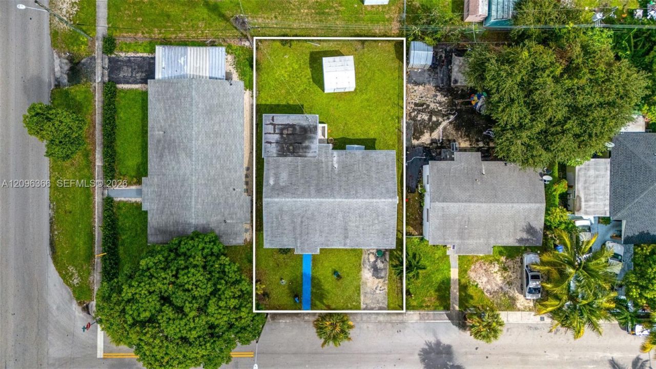 1409 NE 152nd St , North Miami Beach, FL 33162 Photo