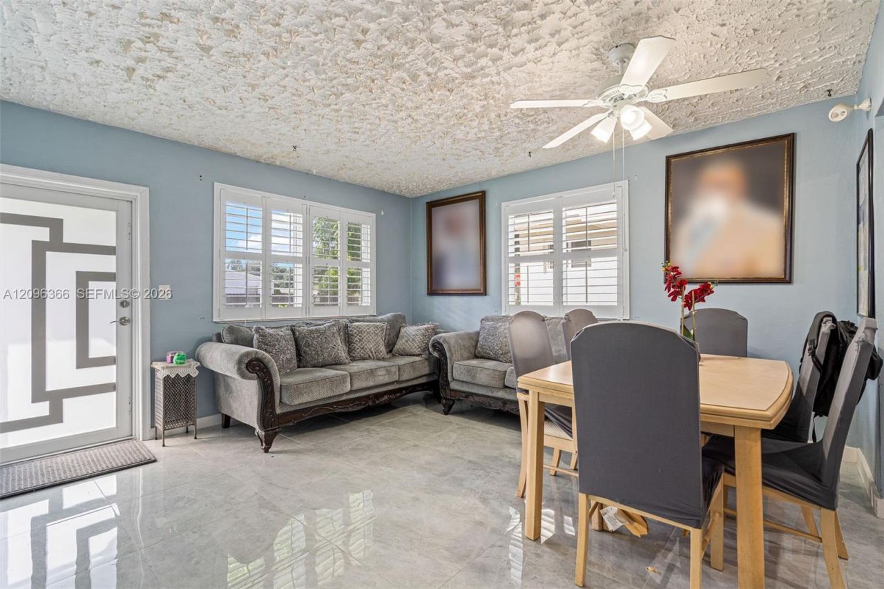 1409 NE 152nd St , North Miami Beach, FL 33162 Photo