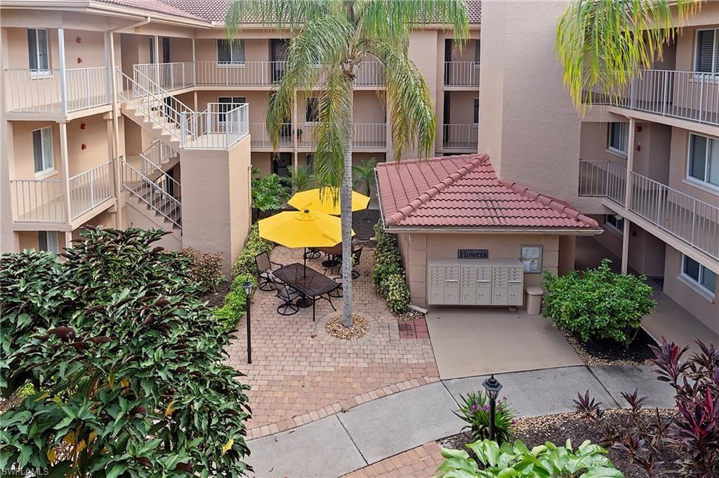 1075 Foxfire Ln , Unit 310, Naples, FL 34104 Photo