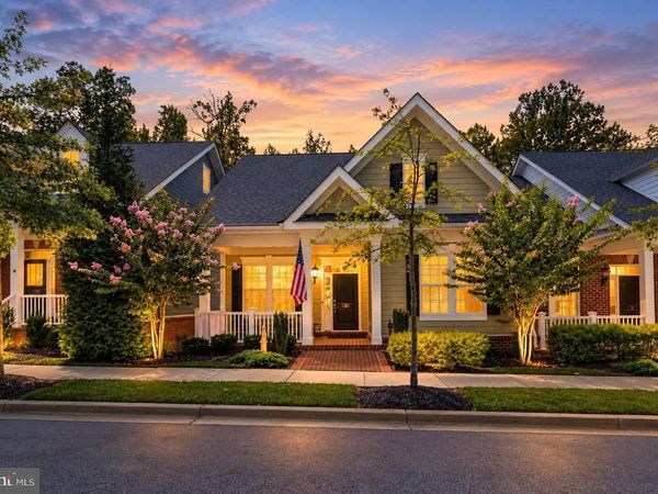 38 DERBY DRIVE , LA PLATA, MD 20646