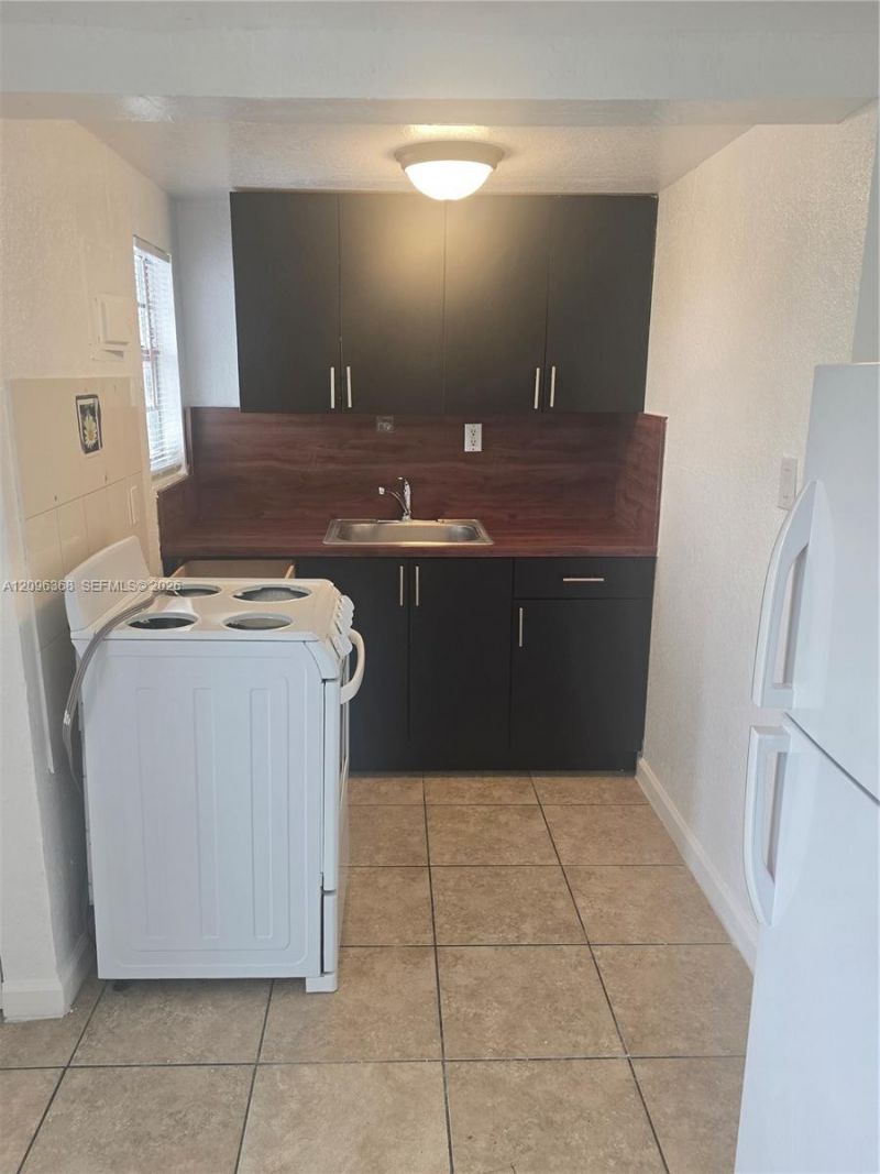 66 W 13th St, Unit 6, Hialeah, FL 33010 Photo