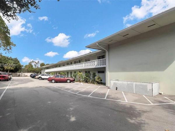 4200 NW 3rd Ct , Unit 241, Plantation, FL 33317