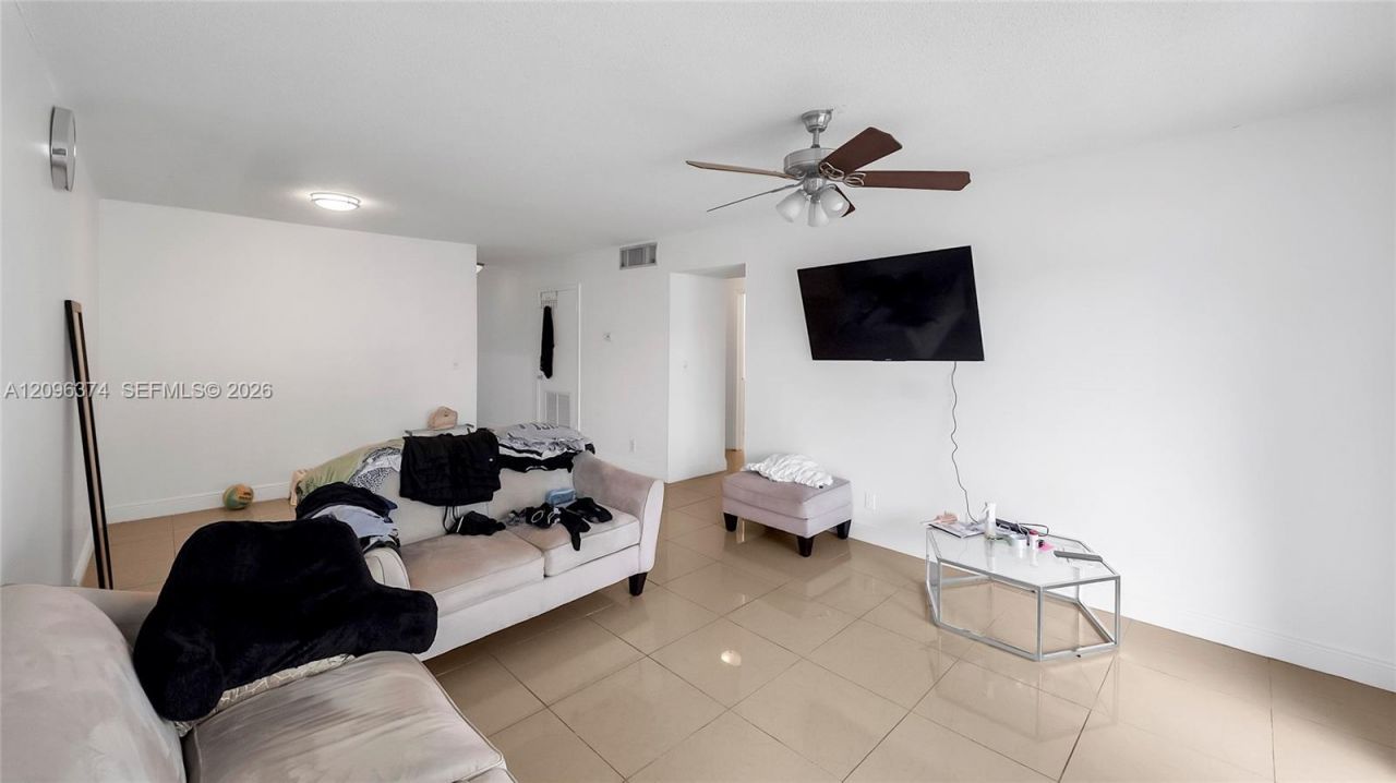 4200 NW 3rd Ct , Unit 241, Plantation, FL 33317 Photo