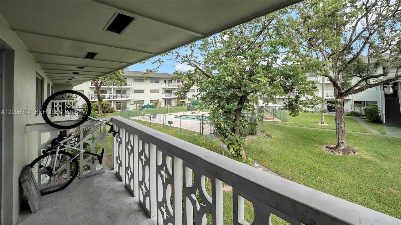 4200 NW 3rd Ct , Unit 241, Plantation, FL 33317 Photo