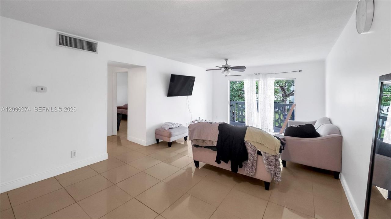 4200 NW 3rd Ct , Unit 241, Plantation, FL 33317 Photo