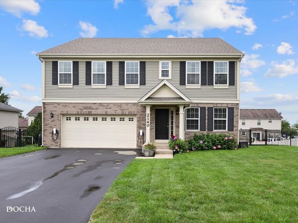 2140 Bonnieglen Drive , New Lenox, IL 60451