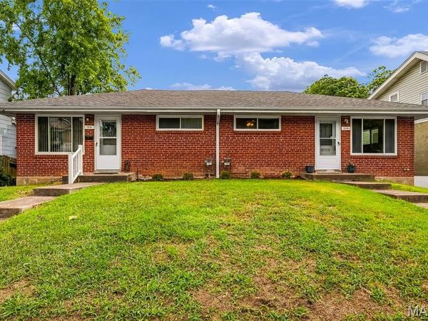 1514 Yale Avenue , Richmond Heights, MO 63117