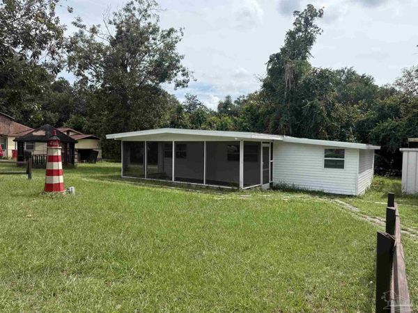 10566 E Rabbit Ln, Floral City, FL 34436