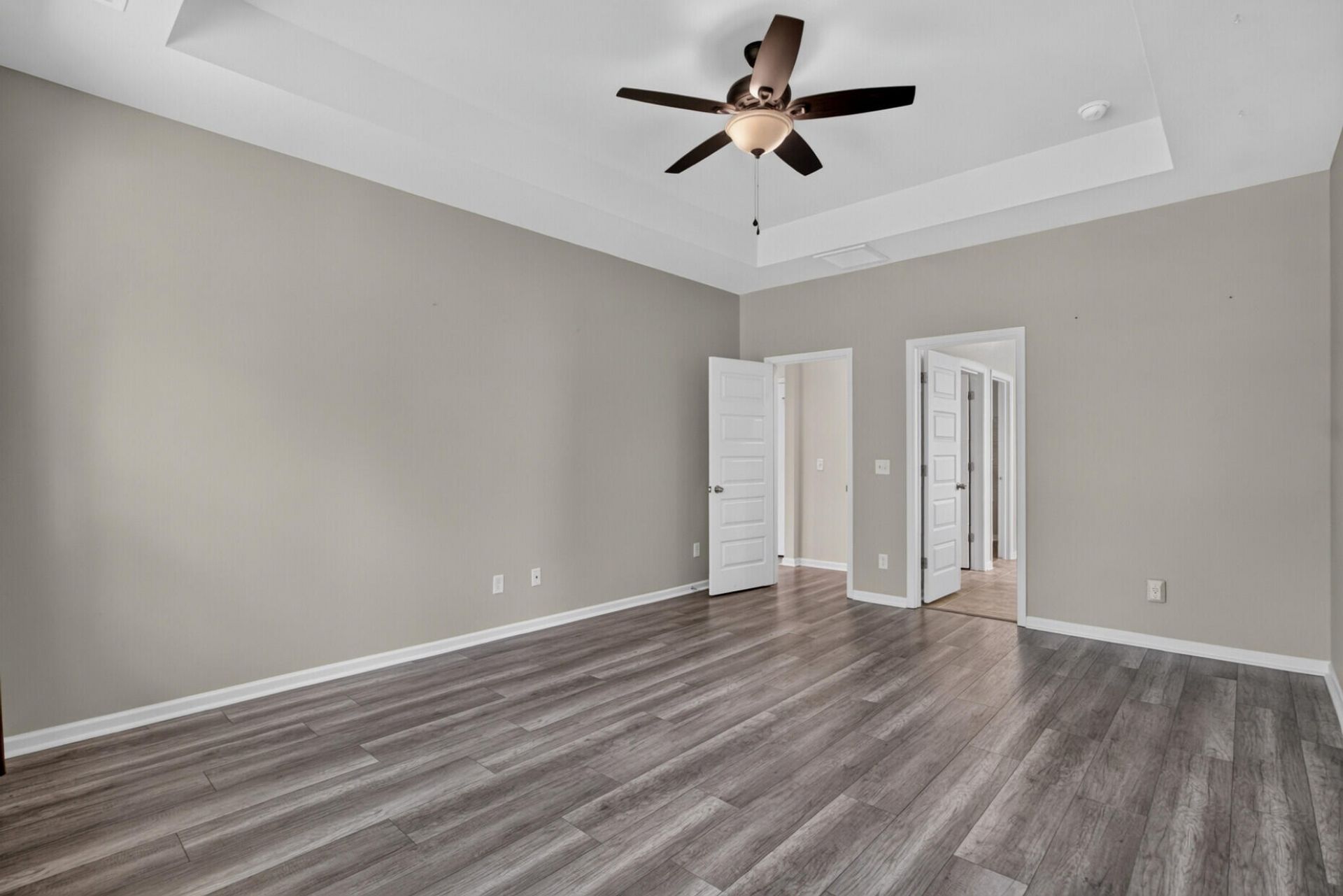995 Arrowwood Way Photo 22