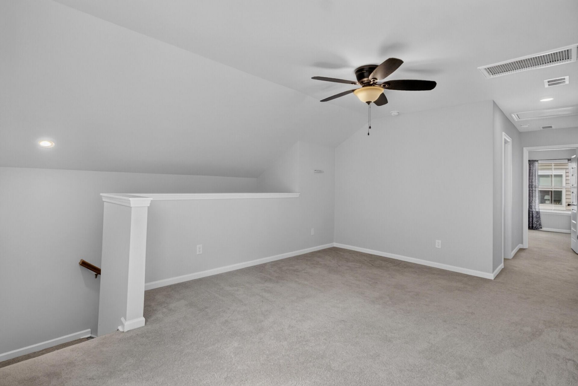 995 Arrowwood Way Photo 27