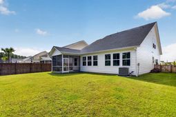 995 Arrowwood Way photo 4