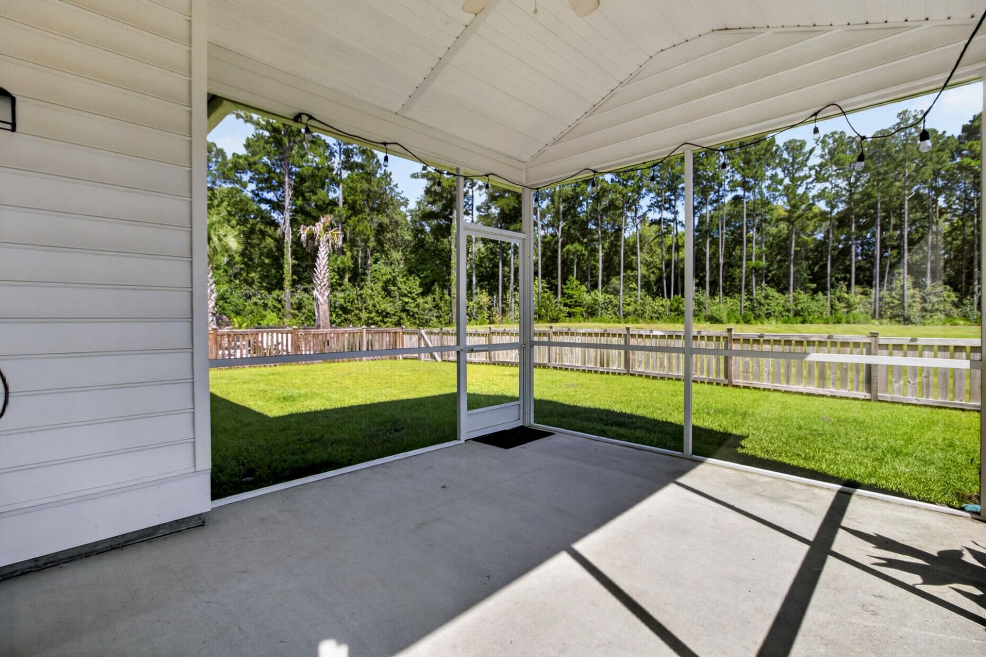 995 Arrowwood Way Photo 38