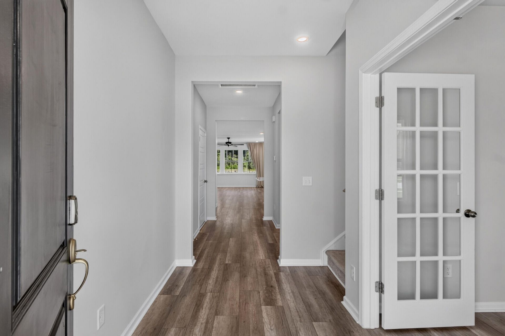 995 Arrowwood Way Photo 6