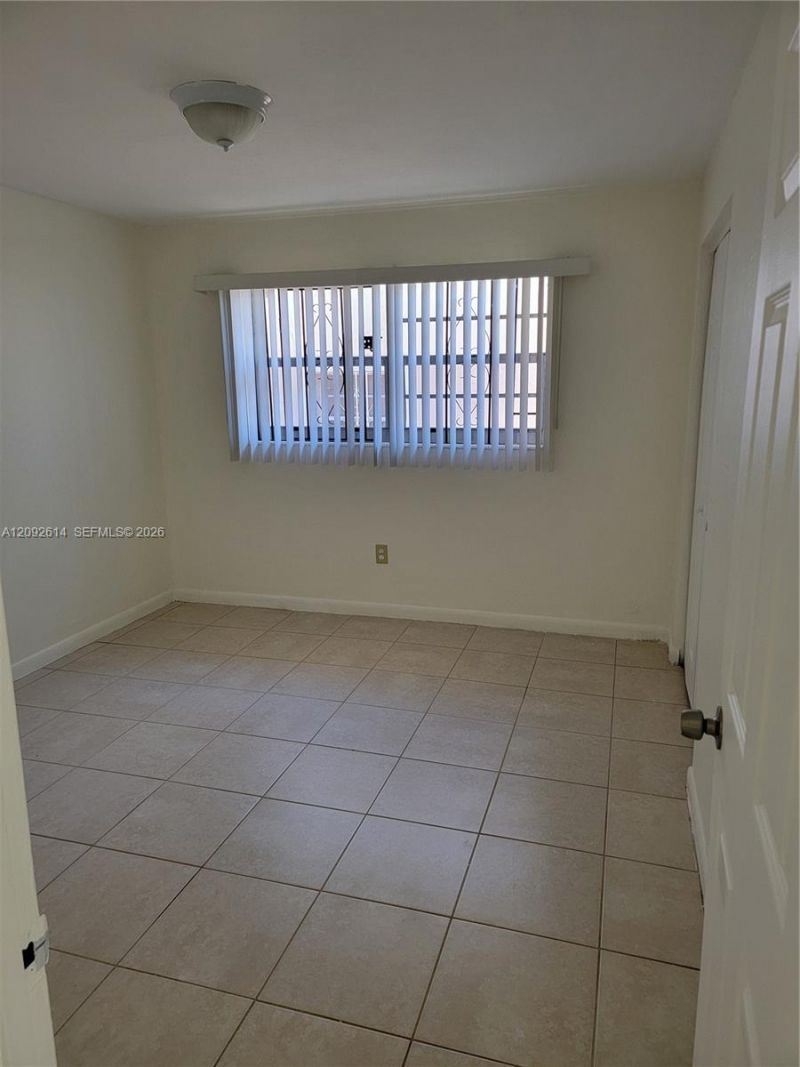 1388 NW 55 St, Miami, FL 33142 Photo