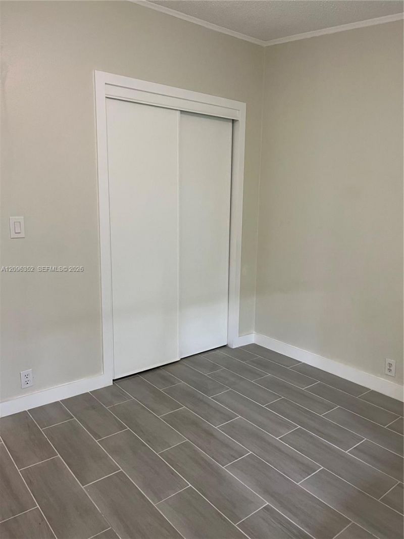 19800 SW 180 , Miami, FL 33187 Photo
