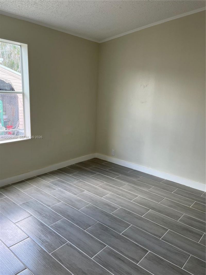19800 SW 180 , Miami, FL 33187 Photo