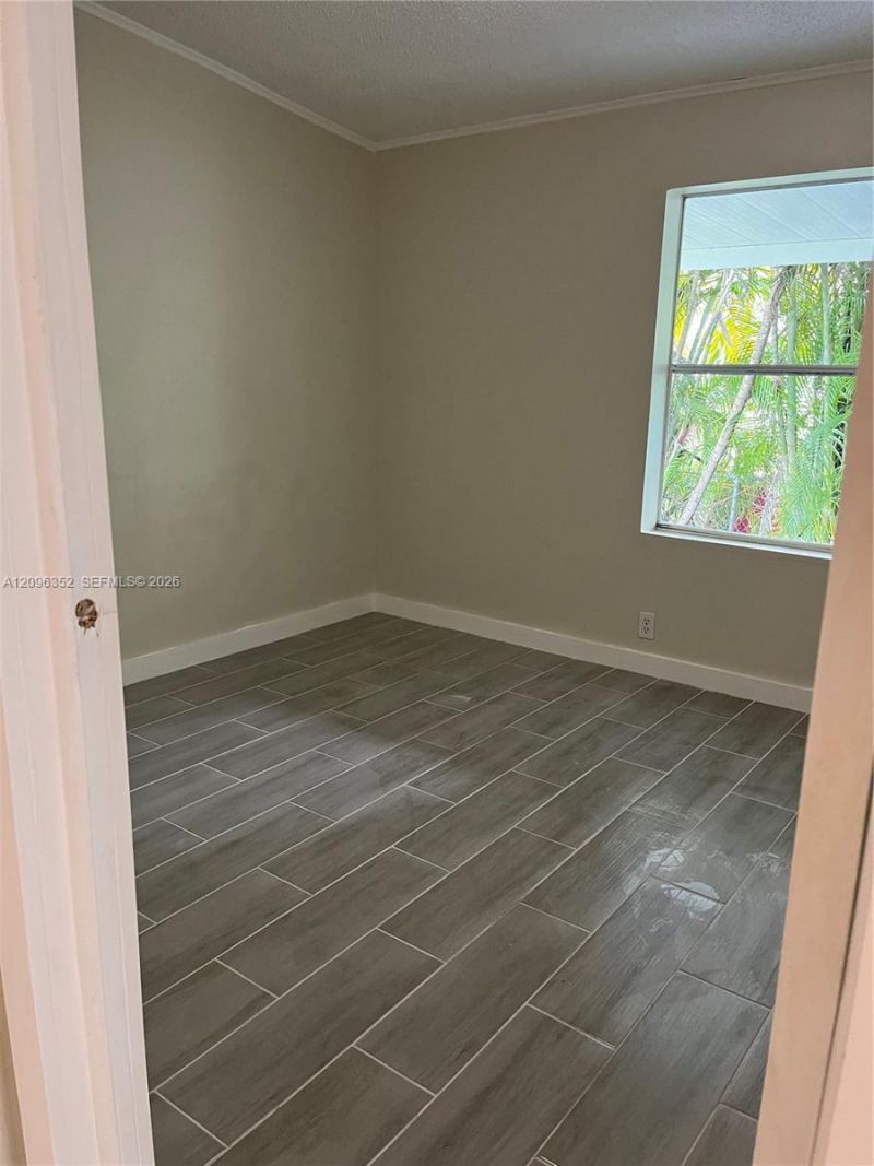 19800 SW 180 , Miami, FL 33187 Photo